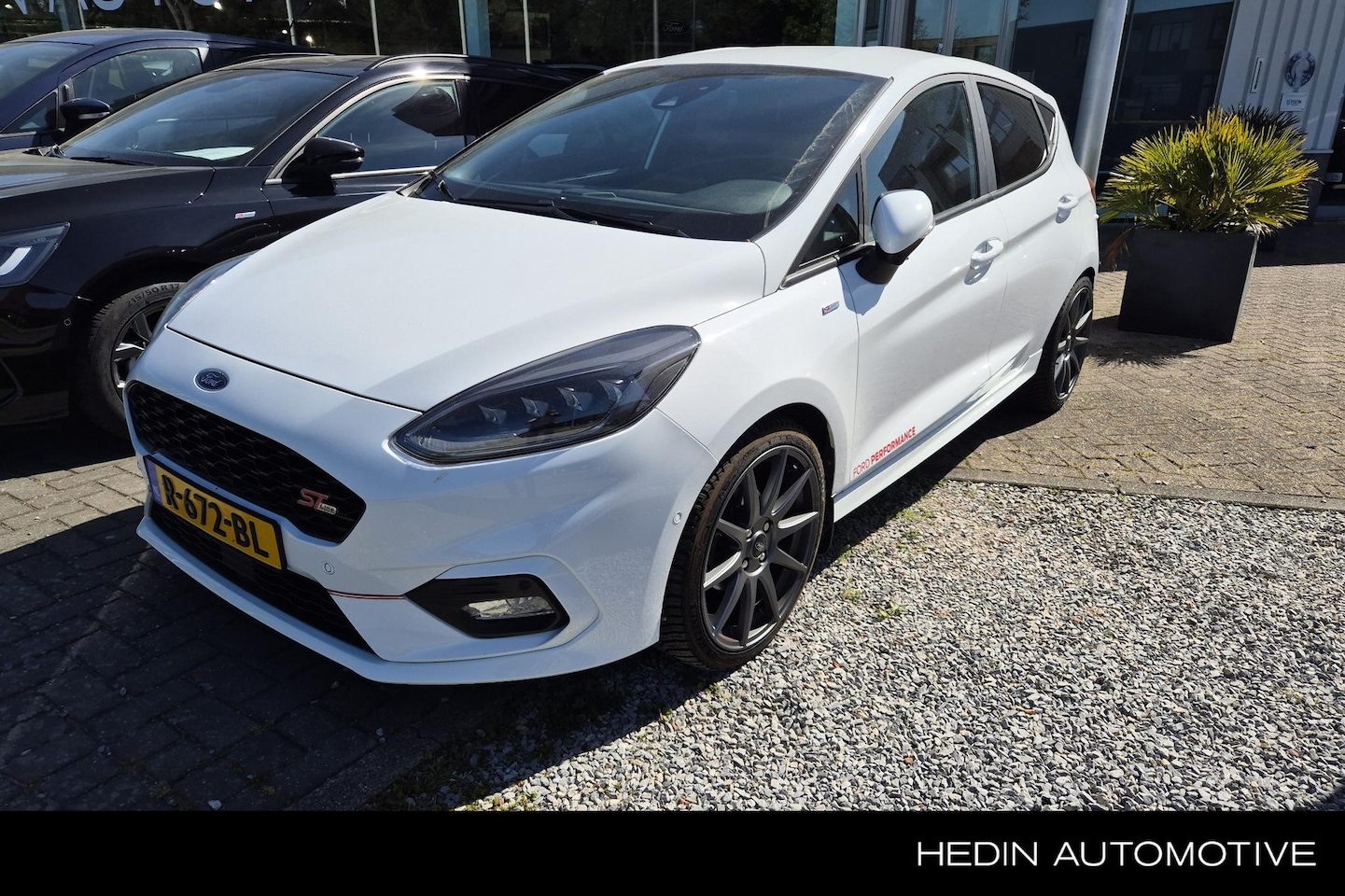 Ford Fiesta - 1.0 EcoBoost Hybrid ST-Line 1.0 EcoBoost Hybrid ST Line - AutoWereld.nl