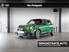 MINI Cooper S - 3-deurs 2.0 Favoured M | Glazen Panoramadak | Harman Kardon | Stoelverwarming | Head-Up Di