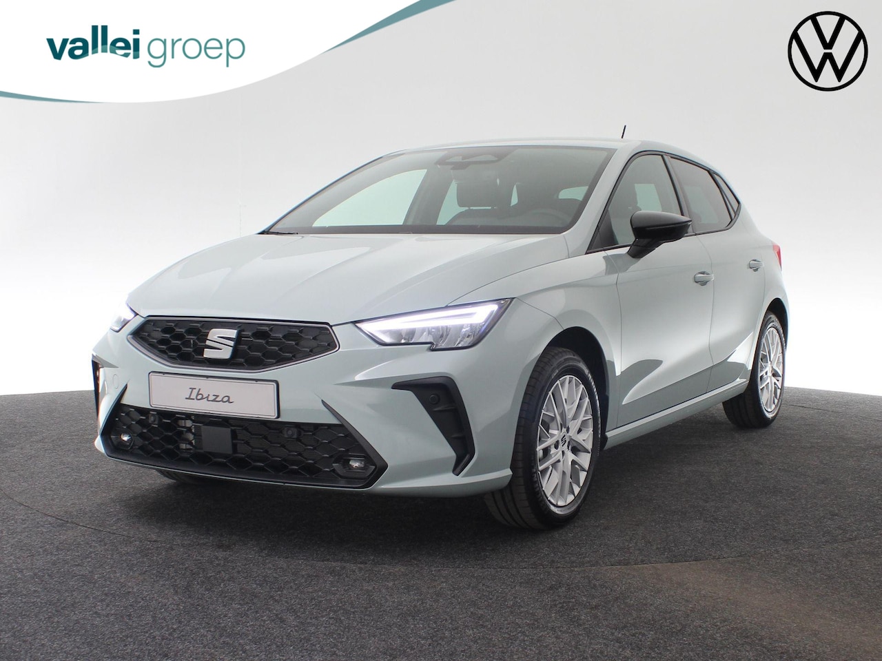 SEAT Ibiza - FR Business Connect 1.0 EcoTSI 70 kW / 95 PK Hatch - AutoWereld.nl