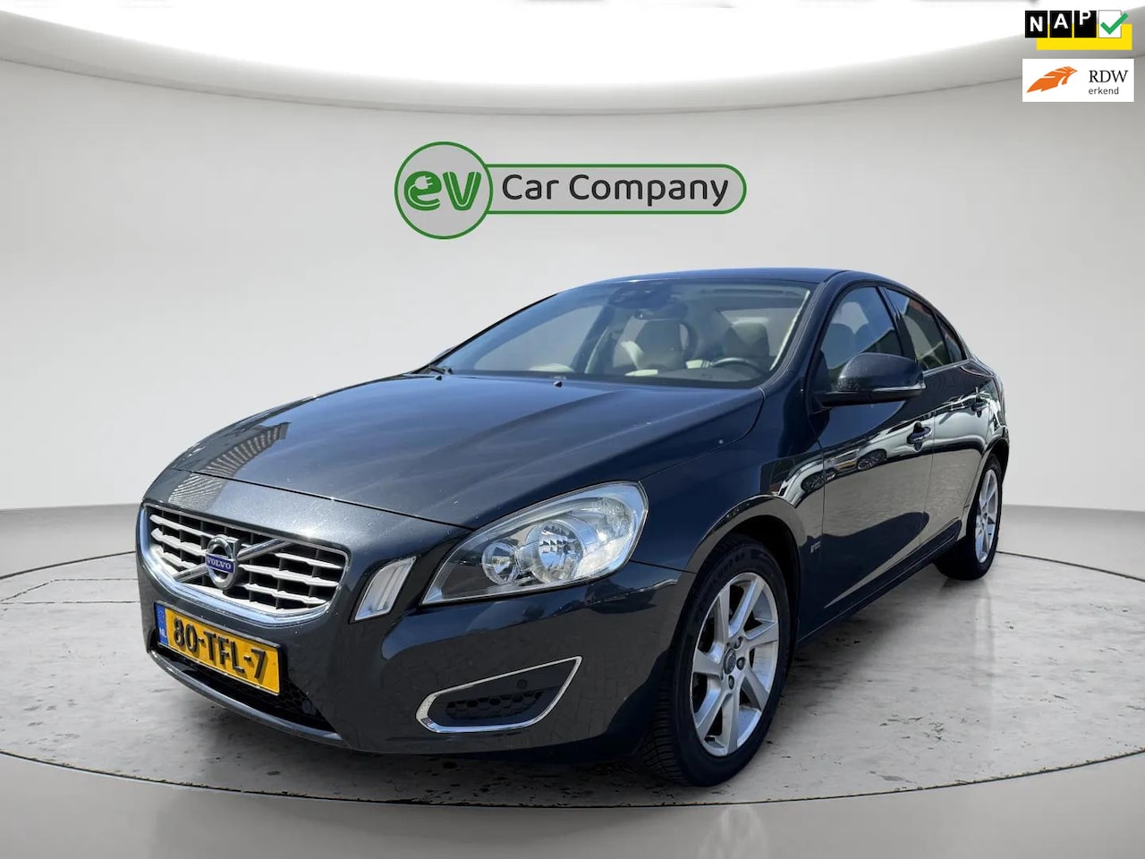 Volvo S60 - 2.0 D3 Business | Automaat | Exportprijs | Stoelverwarming | Cruise control | Dealer Onder - AutoWereld.nl