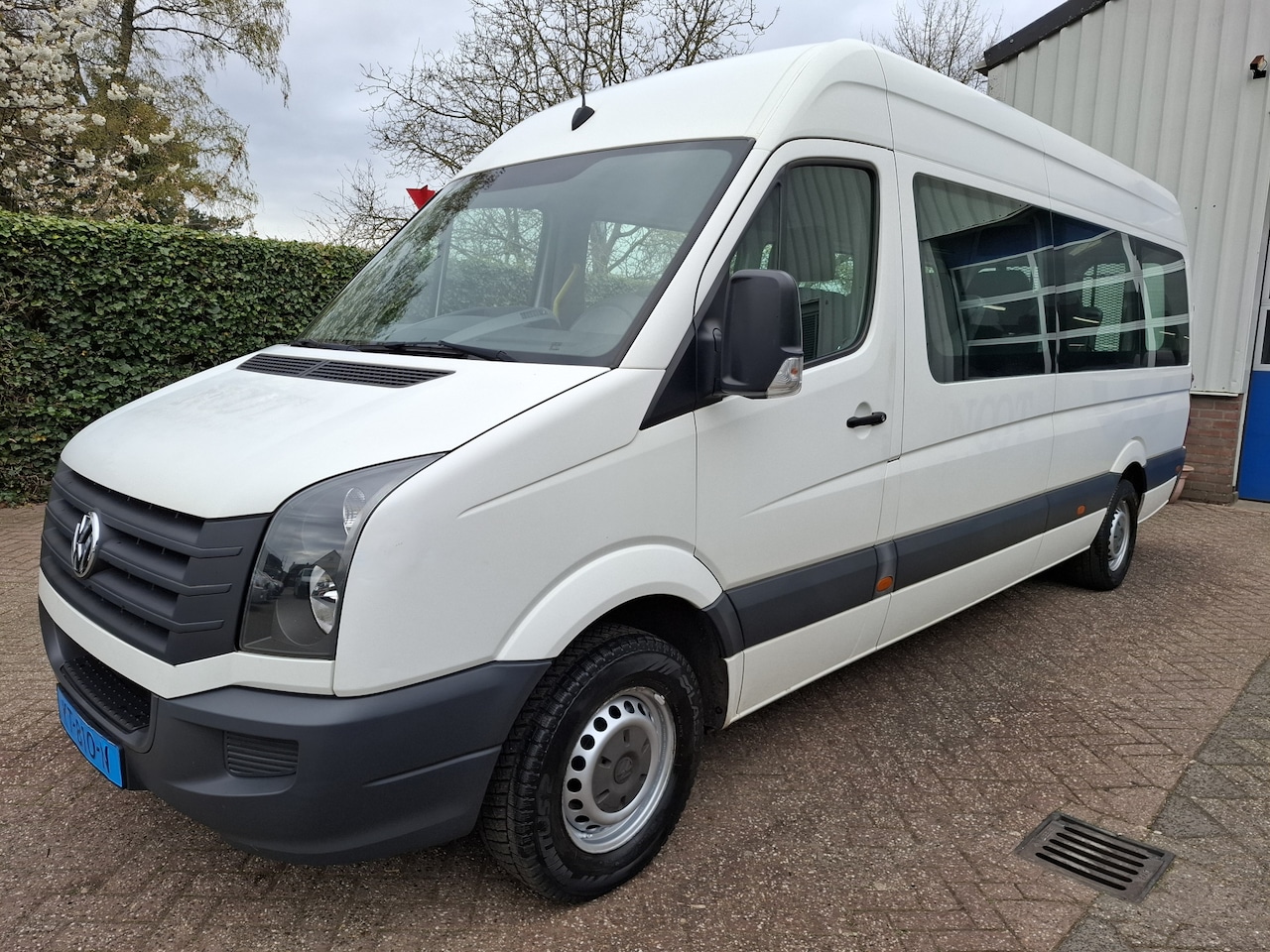 Volkswagen Crafter - 35 2.0 TDI L3H2 BM 9995.- INCL BTW 9-PERSOONS ROLSTOEL 114PK - AutoWereld.nl