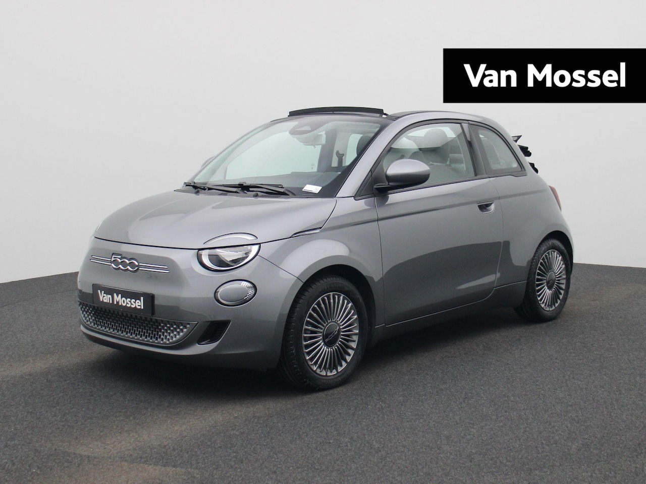 Fiat 500 C - 500e 42 kWh Icon | Stoelverwarming | Navigatie | Camera | - AutoWereld.nl