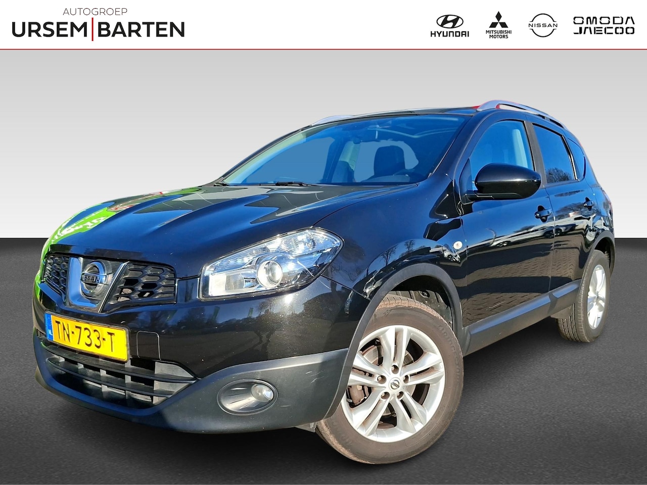 Nissan Qashqai - 1.6 Connect Edition panorama dak | trekhaak - AutoWereld.nl