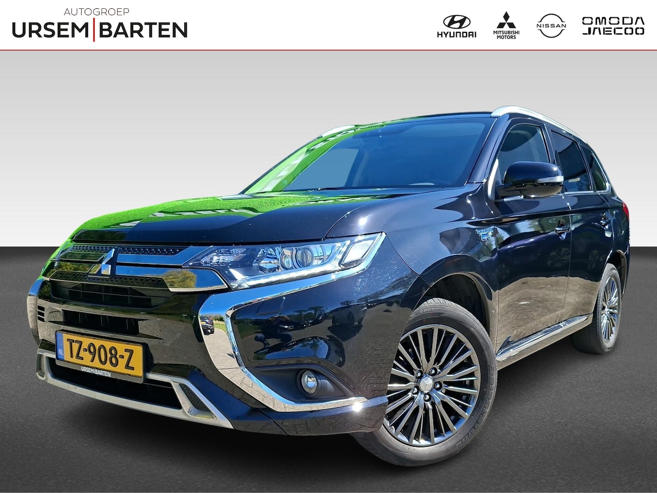 Mitsubishi Outlander - 2.4 PHEV Pure + AUTOMATIC - AutoWereld.nl