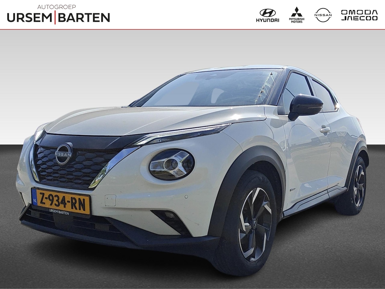Nissan Juke - 1.6 Hybrid N-Connecta | Achteropkomend verkeer waarschuwing | Airco (automatisch) | Apple - AutoWereld.nl