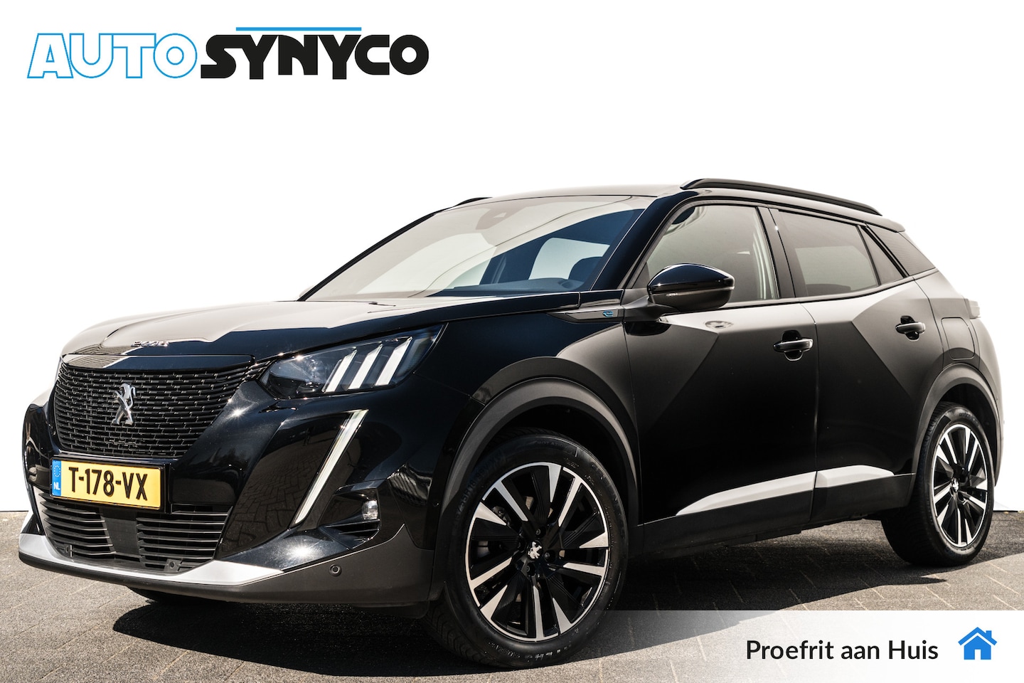Peugeot e-2008 - EV GT 50 kWh | LED | Panoramadak | 92,5% SOH | Stoelverwarming | Carplay - AutoWereld.nl