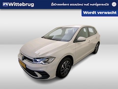 Volkswagen Polo - 1.0 TSI 95pk Life / Navigatie by APP / LM velgen / LED / Digital cockpit / Camera Garantie