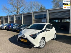 Toyota Aygo - 1.0 VVT-i x-play / Airco/ Camera/ 1e Eigenaar NAP/Garantie