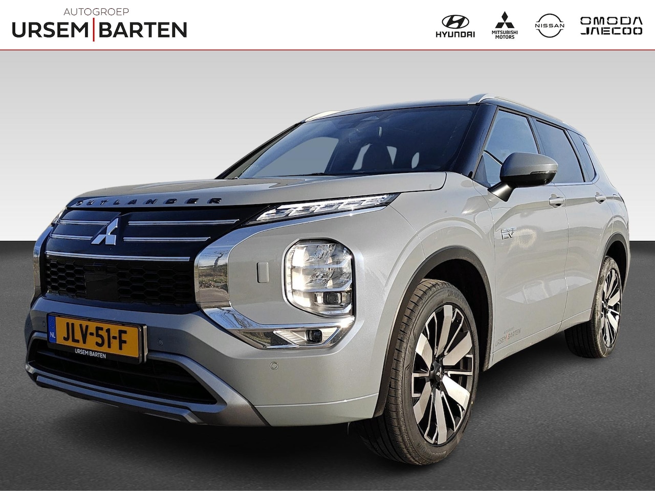 Mitsubishi Outlander - 2.4 PHEV Instyle+ | Stuur verwarmd | Stoel ventilatie voor - AutoWereld.nl