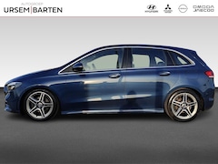 Mercedes-Benz B-klasse - 180 Business Solution AMG | AMG Styling | Sfeerverlichting | Voorstoelen verwarmd