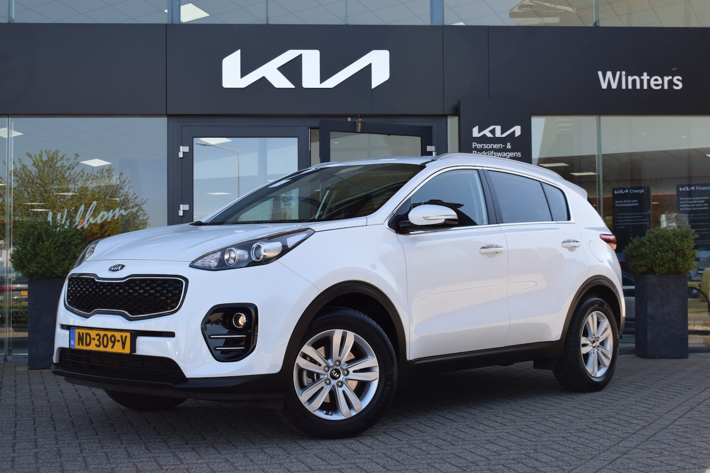 Kia Sportage - 1.6 GDI DynamicLine | Navigatie | Camera | Cruise Control | Climate Control | - AutoWereld.nl