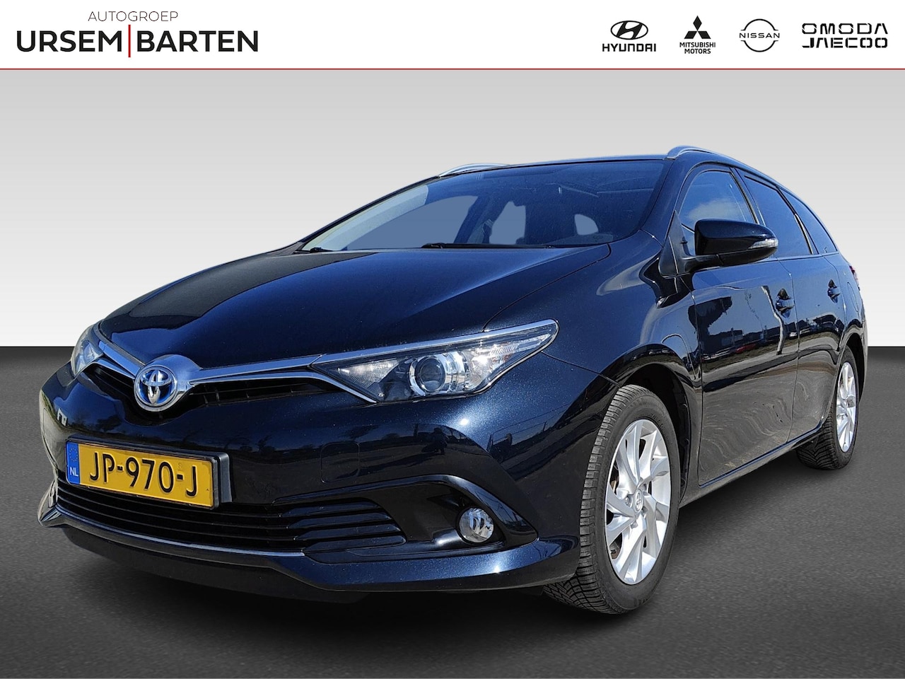 Toyota Auris - 1.8 Hybrid Trend | Navigatie | Camera | - AutoWereld.nl