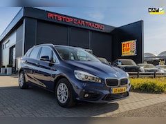 BMW 2-serie Active Tourer - 216i Executive, NL Auto, LED, Navi, Keurig