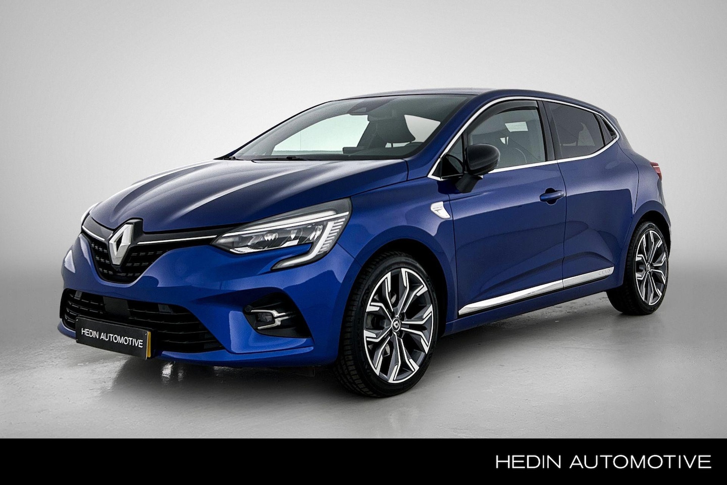 Renault Clio - 1.3 TCe Edition One | AUTOMAAT | Wegklapbare trekhaak | 360 graden Camera | Stoel & Stuur - AutoWereld.nl