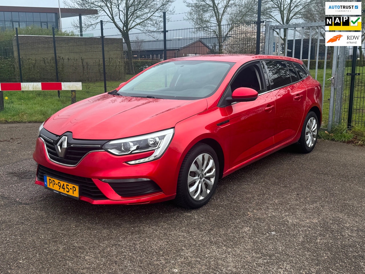 Renault Mégane Estate - 1.2 TCe Life 6-Bak Airco Cruise PDC NAP - AutoWereld.nl