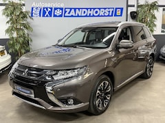Mitsubishi Outlander - 2.0 PHEV Pure // Leer // Camera // Schuifdak
