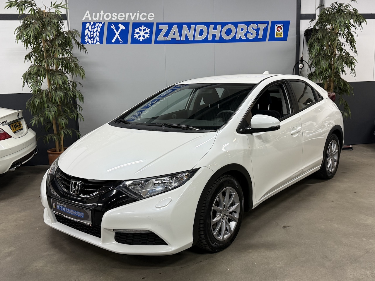 Honda Civic - 1.4 Comfort // Ecc // LM velgen - AutoWereld.nl
