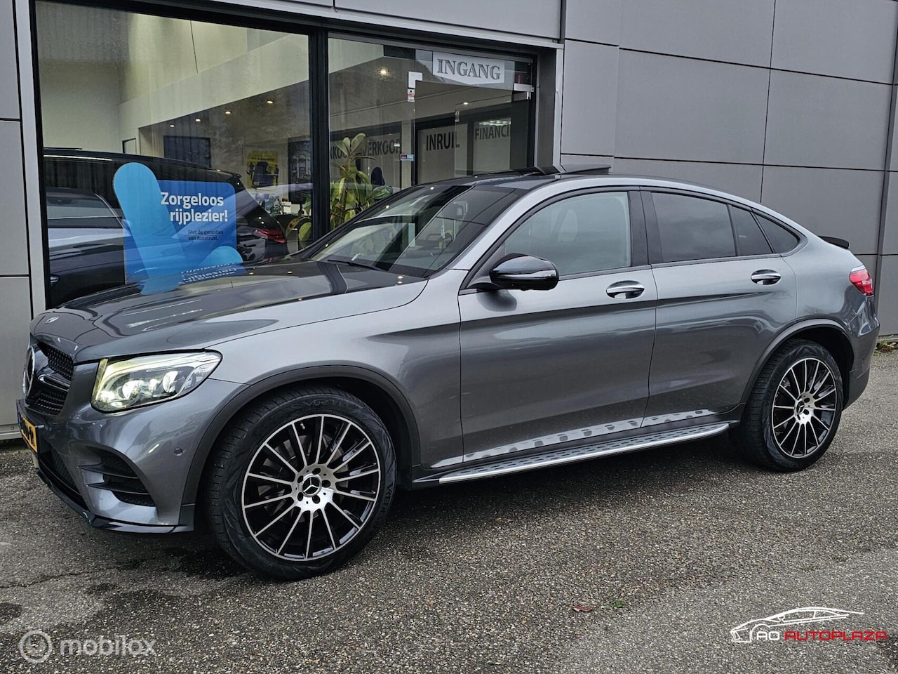 Mercedes-Benz GLC-klasse Coupé - 250 4MATIC AMG Line Panorama/Burmester/Keyless - AutoWereld.nl