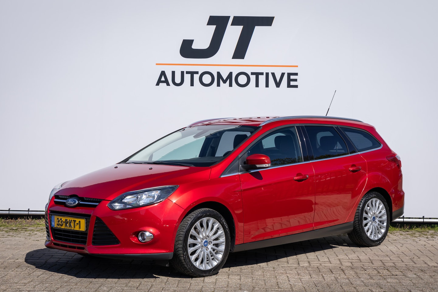 Ford Focus - 1.6 TI-VCT First Ed. NL Auto Stoelverwarming | Klimaat control | Cruise Control | Half led - AutoWereld.nl