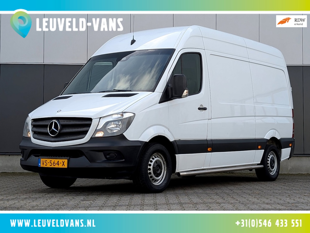 Mercedes-Benz Sprinter - 310 BLUETEC EURO6 L2H2 AIRCO NAVI RWD - AutoWereld.nl