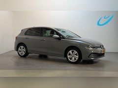 Volkswagen Golf - 1.0 TSI 110pk Life Alcantara Sfeerverlichting Camera Virtual Cockpit