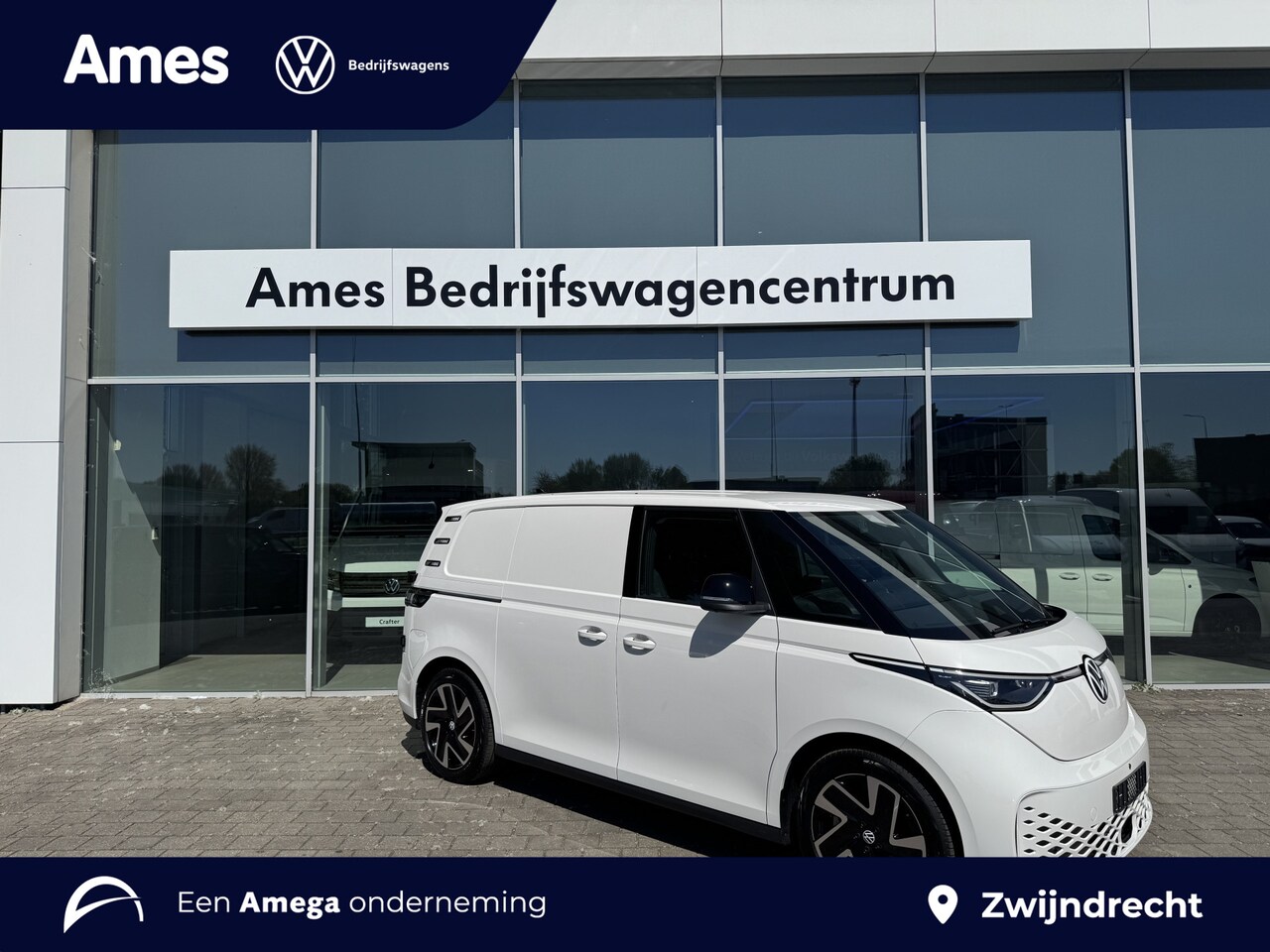 Volkswagen ID. Buzz Cargo - Bulli edition 79 kWh 4MOTION 340PK | 360 camera | Led Matrix | achterdeuren | trekhaak - AutoWereld.nl