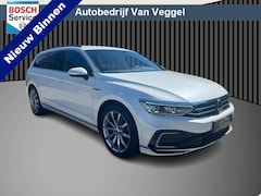 Volkswagen Passat Variant - 1.4 TSI PHEV GTE Business virtuel cockpit, leer, navi, cruise, memory