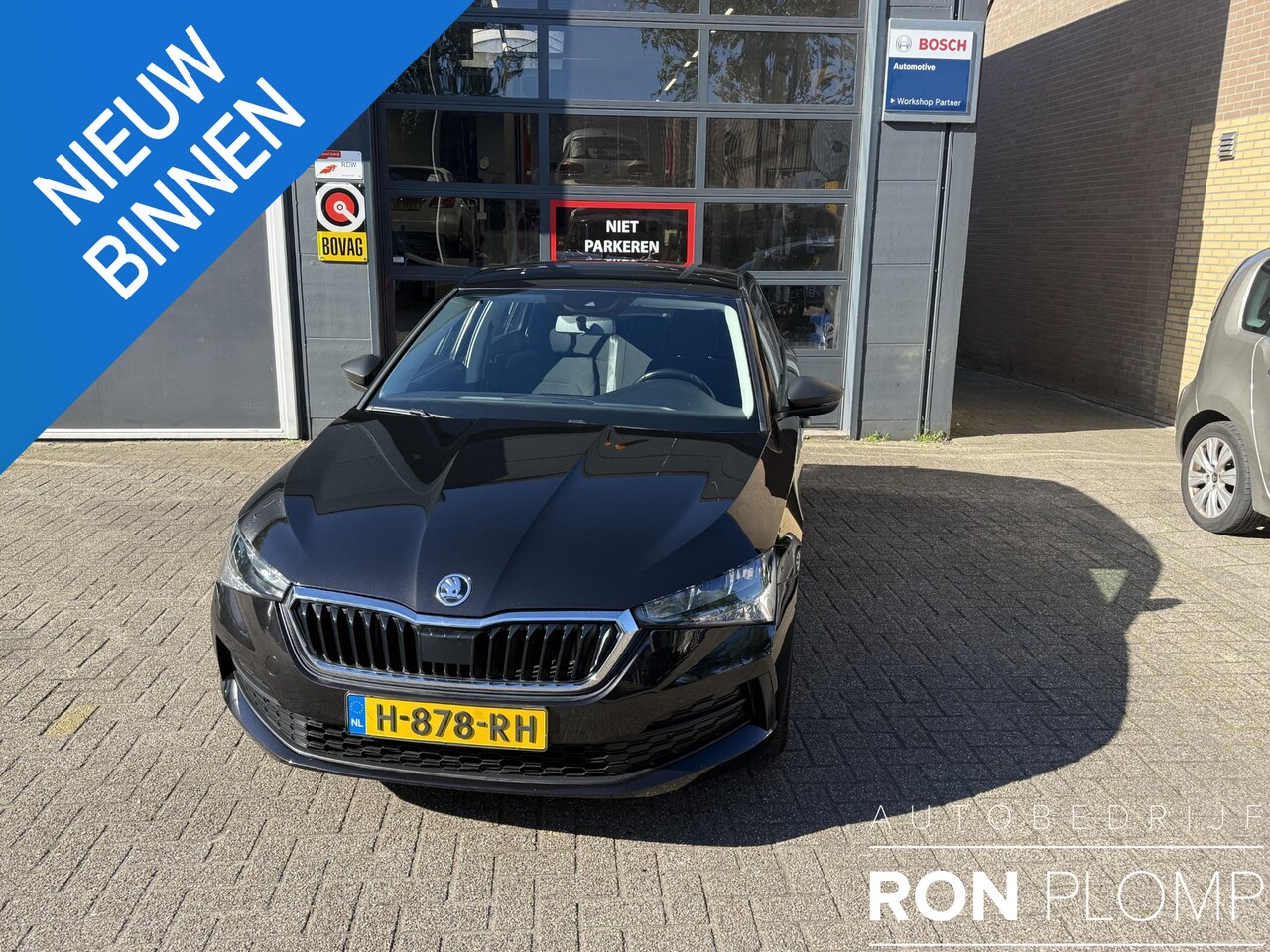 Skoda Scala - 1.0 TSI Active / Airco/ Apple carplay/ Cruise/ PDC/ LED/ LMV - AutoWereld.nl