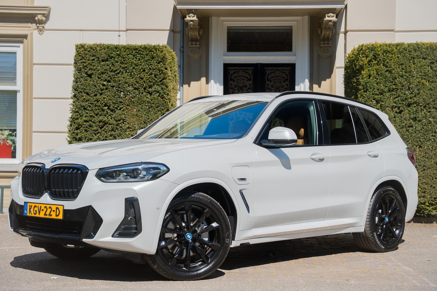 BMW X3 - xDrive30e High Executive TREKHAAK | KUIPSTOELEN | MEMORY | CAMERA | HIFI - AutoWereld.nl