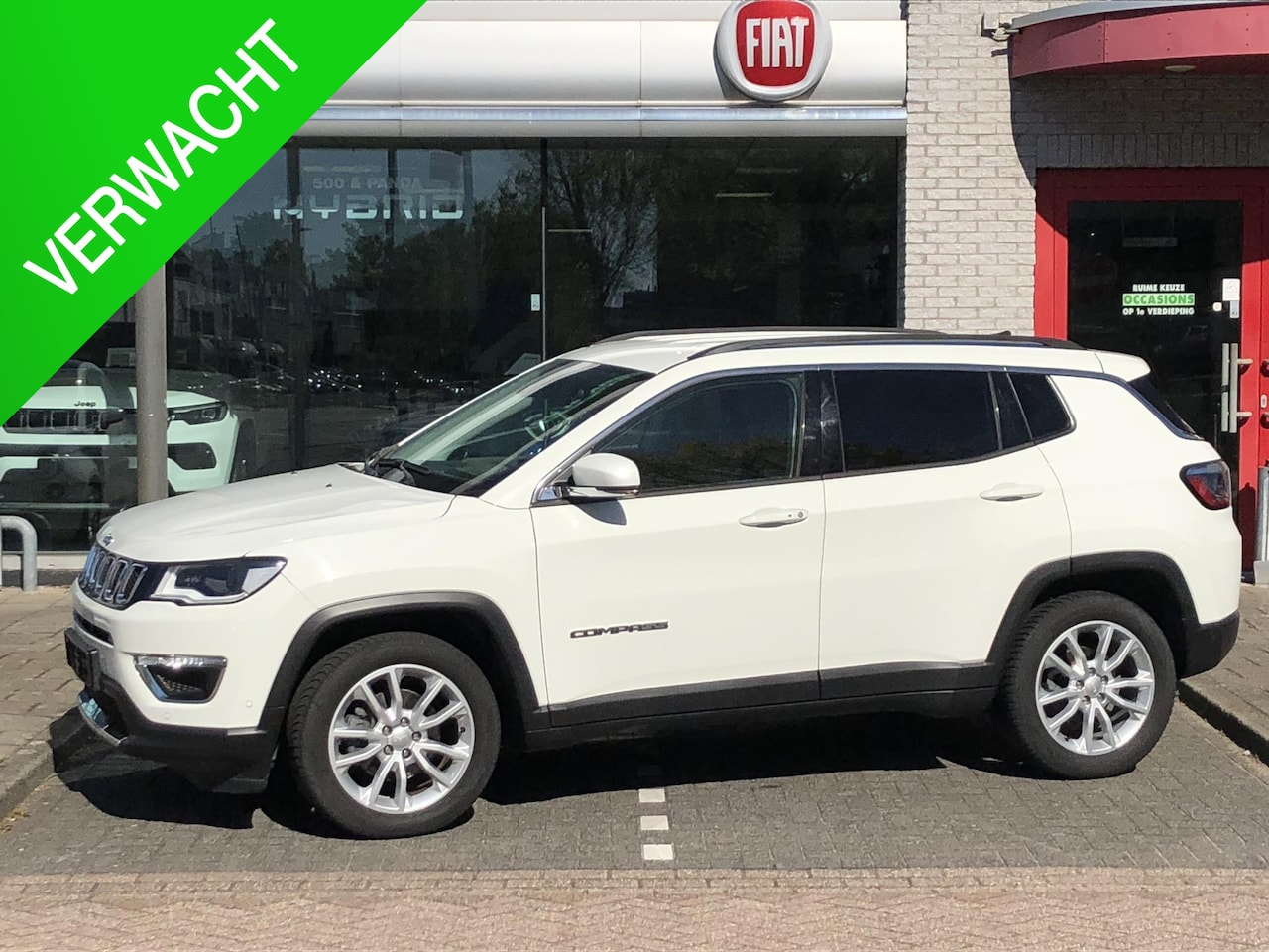 Jeep Compass - 1.3T Limited AUTOMAAT|NAVI|CLIMATE|APPLE/ANDROID|CAMERA|PDC|18" - AutoWereld.nl