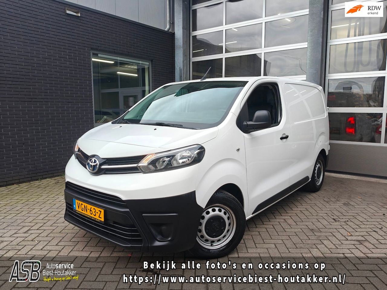 Toyota ProAce Compact - 1.5 D-4D Cool Comfort | EURO 6 | Trekhaak | Airco | Cruise Control | Bluetooth Radio - AutoWereld.nl