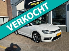 Volkswagen Golf - 1.4 TSI R-LINE / CLIMAT / PDC / PANODAK