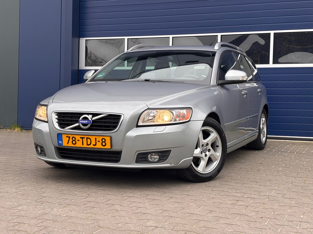 Volvo V50 - 1.6 D2 S/S Limited Edition Airco Navi - AutoWereld.nl