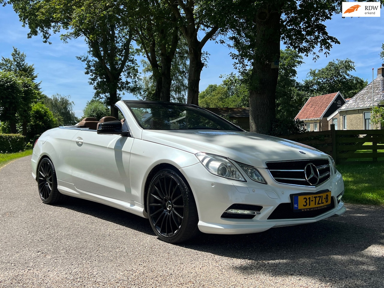 Mercedes-Benz E-klasse Cabrio - 350 CDI Elegance | AMG-Pakket + Lederbekleding + Navi + Cruise Nu € 15.950,-!!! - AutoWereld.nl