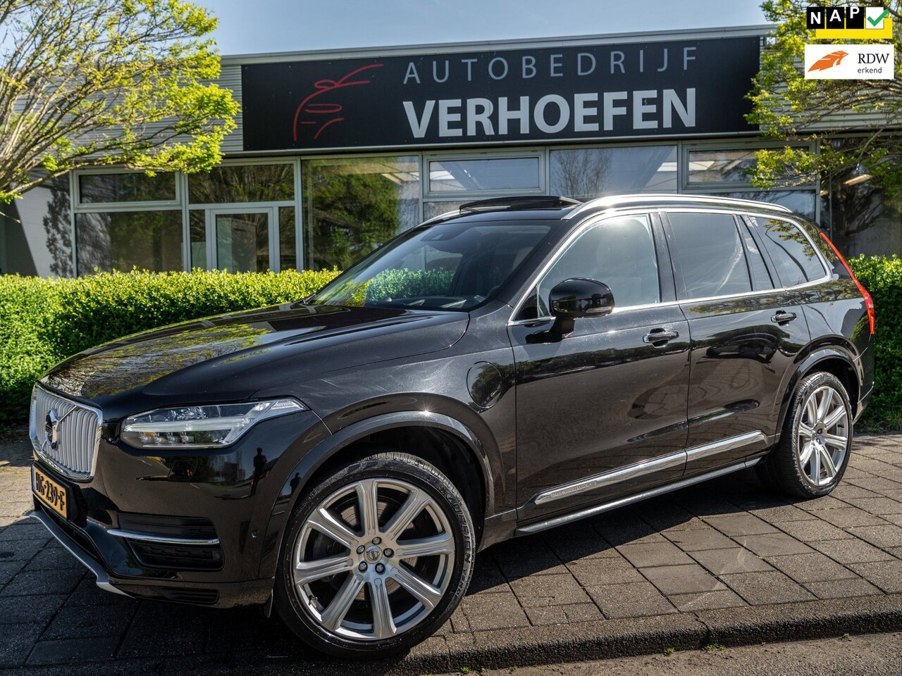 Volvo XC90 - 2.0 T8 Twin Engine AWD Inscription - 7 PERS - FULL OPTION - 360 CAMERA - TREKHAAK - STUUR - AutoWereld.nl