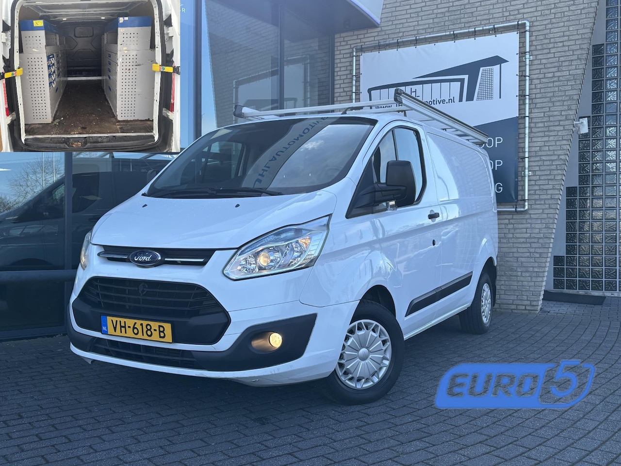 Ford Transit Custom - 2.2 TDCI L1H1*A/C*CRUISE*HAAK*3PERS*INRICHTING* - AutoWereld.nl