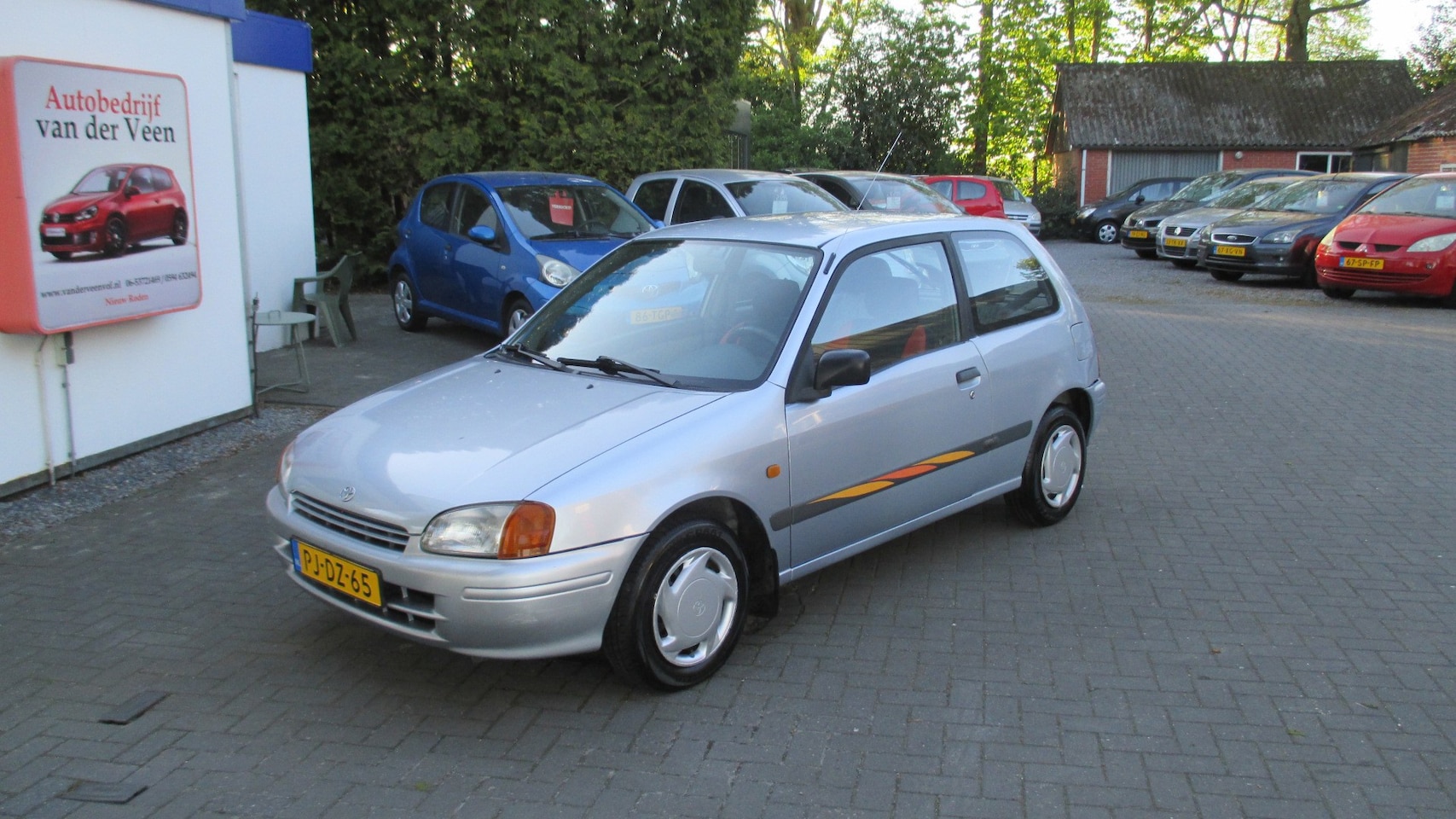 Toyota Starlet - 1.3-16V XLi GTSi 1.3-16V XLi GTSi - AutoWereld.nl