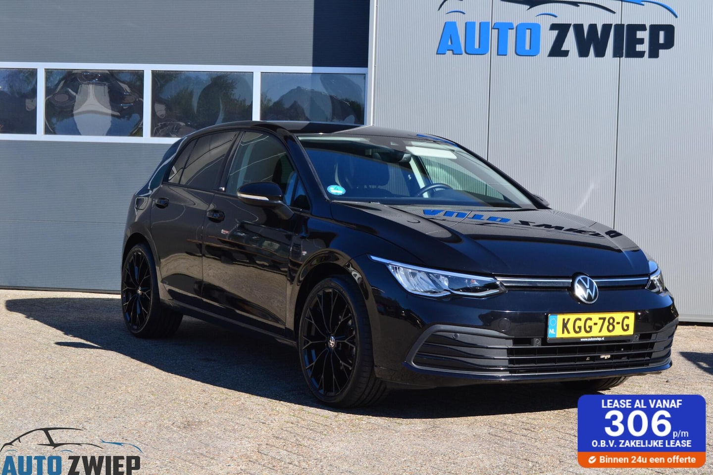 Volkswagen Golf - 1.0 TSI Life Business Navi/stuur verwarming - AutoWereld.nl