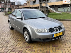 Audi A4 Limousine - 2.0, Aut, Climate control, Radio-CD/MP3 speler, Elektr ramen, Lmv, Mooie km
