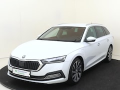 Skoda Octavia Combi - 1.4 TSI iV PHEV Business Edition | SoH 92% | Navigatie | Head-up display | Adaptieve cruis