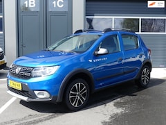 Dacia Sandero Stepway - 0.9 TCe SL Automaat Hoge instap Airco Trekhaak 5-Drs Cruise Control Lage Km Stand