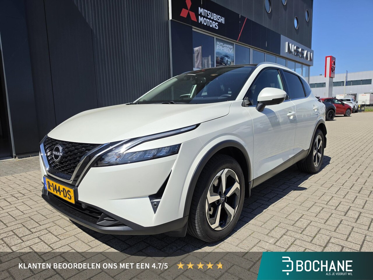 Nissan Qashqai - 1.3 MHEV Xtronic N-Connecta | Navigatie | 360º Camera | Panoramadak | - AutoWereld.nl