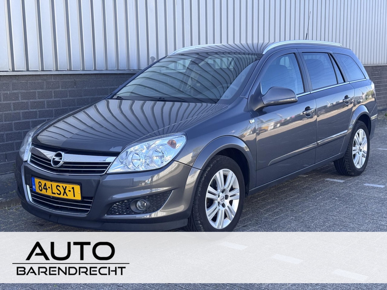 Opel Astra Wagon - 1.6 Cosmo Automaat | Leder bekleding | Nieuwe APK - AutoWereld.nl