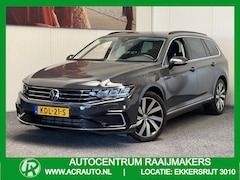 Volkswagen Passat Variant - 1.4 TSI PHEV GTE BUSINESS NAVIGATIE ADAPTIVE CRUISE CONTROL CLIMATE CONTROL APPLE CARPLAY/