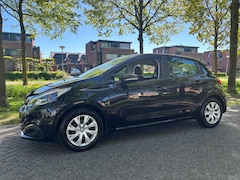 Peugeot 208 - 1.2 PureTech Blue Lease
