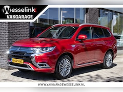 Mitsubishi Outlander - 2.4 PHEV Instyle | Trekhaak | ALL Season banden | Schuif / kantel dak |