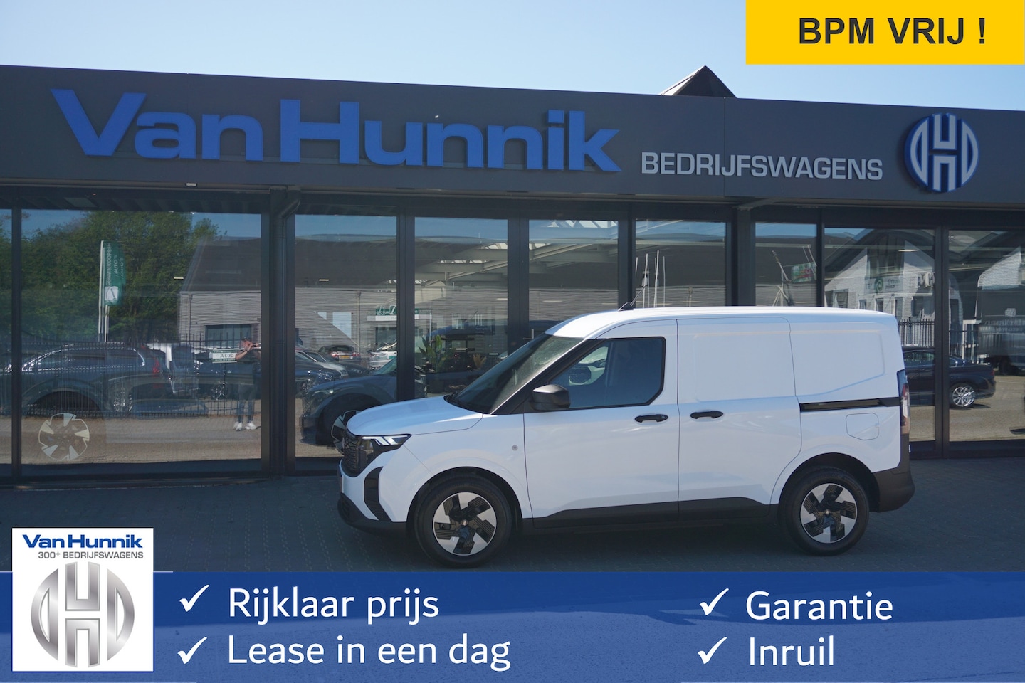 Ford Transit Courier - Trend Elektrisch 44 kWh 136PK Apple CP/Android A, Camera, Stoel/Stuur verwarming 2x Schuif - AutoWereld.nl