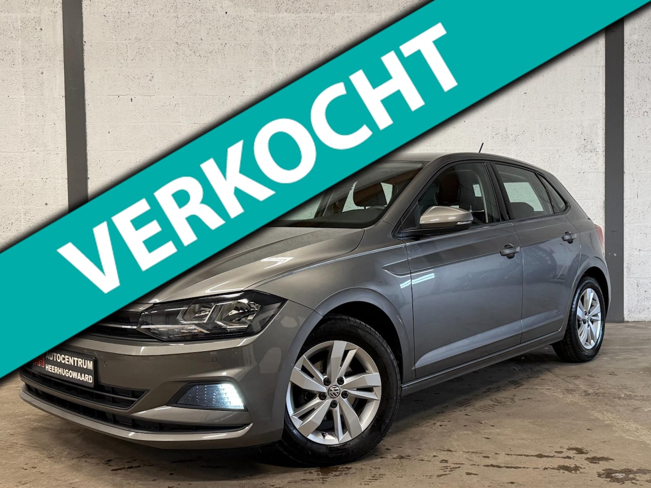 Volkswagen Polo - 1.0 TSI Navi|Cruise|Clima|Camera|Dealer Onderhouden !! - AutoWereld.nl
