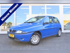 Lancia Y(psilon) - Ypsilon 1.2 LS Prijs Is Rijklaar Met Nieuwe Apk