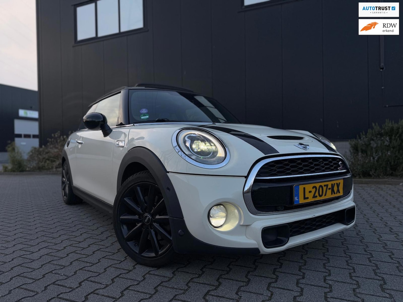 MINI Cooper S - Mini 2.0 Chili Serious Business - AutoWereld.nl